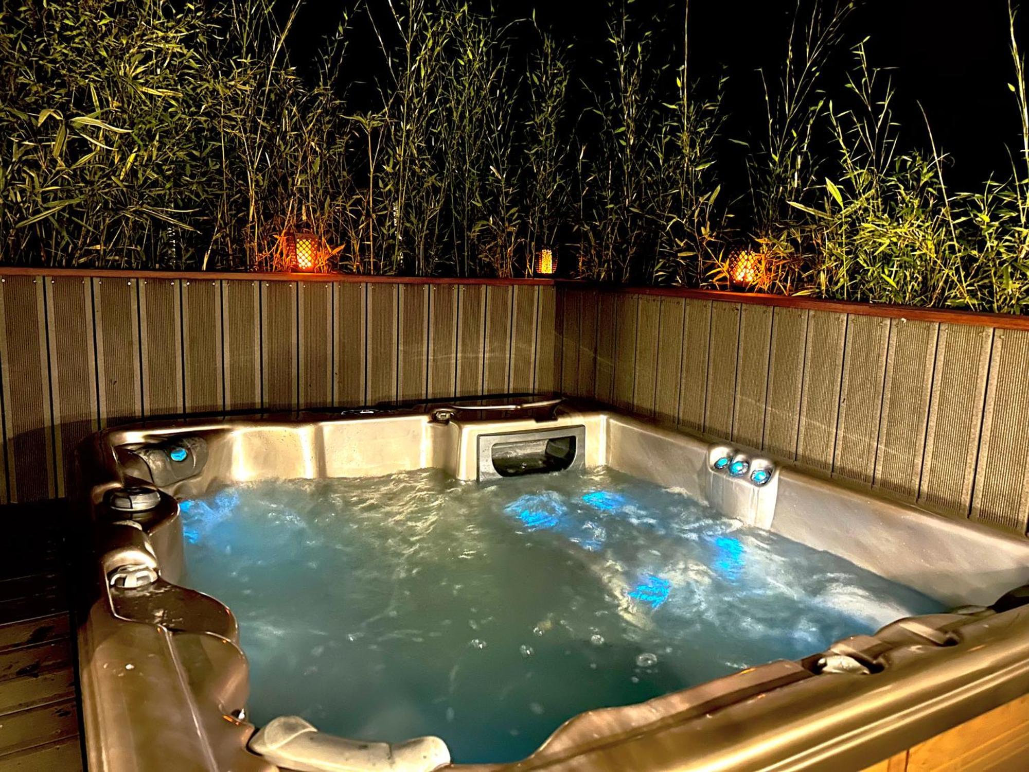 Publier Appartement En Bord De Lac Avec Jaccuzi מראה חיצוני תמונה